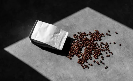 mithrapack-ambalaj-kaynaklar-lezzet-kaybina-son-doypack-kahve-cekirdegini-nasil-guvende-tutar